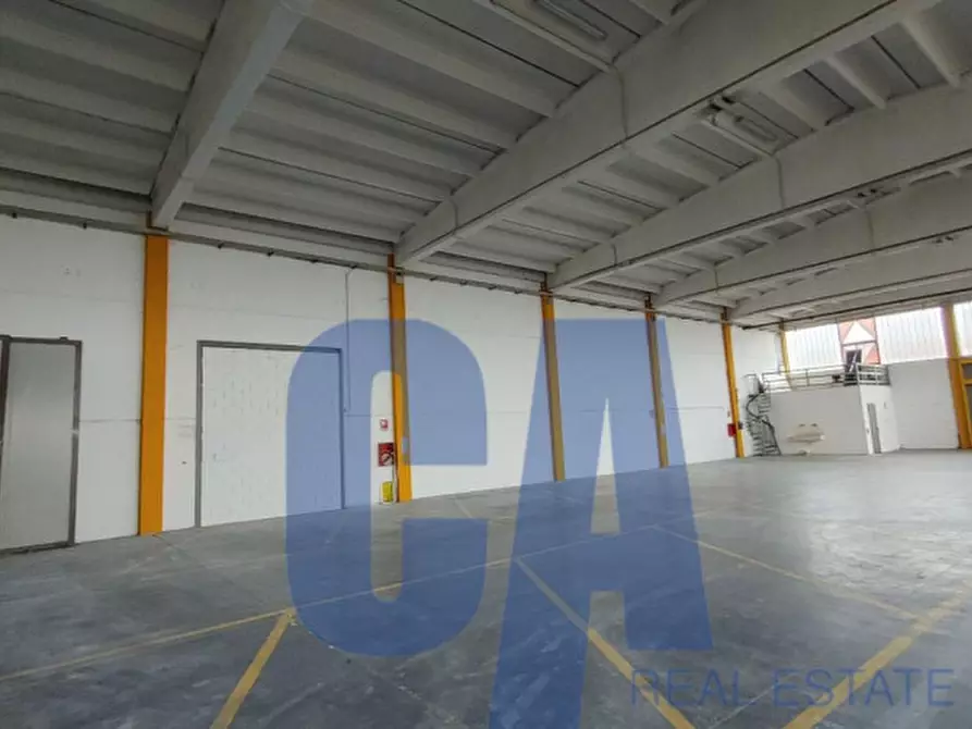 Immagine 3 di Capannone industriale in vendita  in STRADA PROVINCIALE PROVINCIALE 40 a Siziano