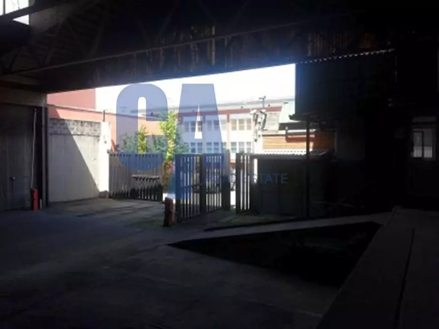 Immagine 7 di Capannone industriale in vendita  in VIA MECENATE a Milano