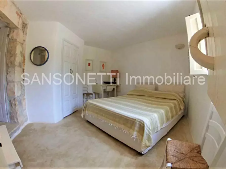 Immagine 11 di Rustico / casale in vendita  in Roger a Ceglie Messapico