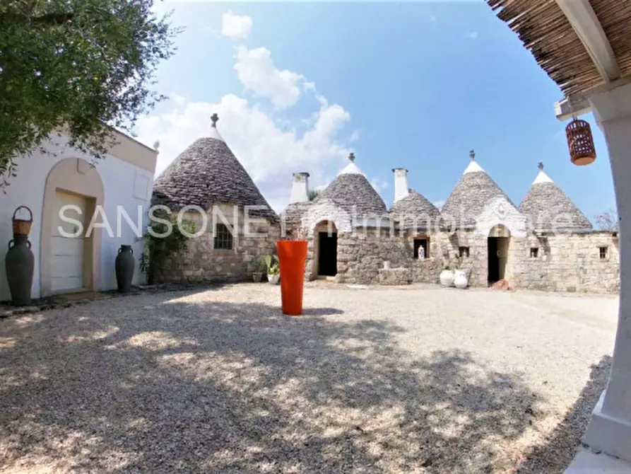 Immagine 29 di Rustico / casale in vendita  in Roger a Ceglie Messapico