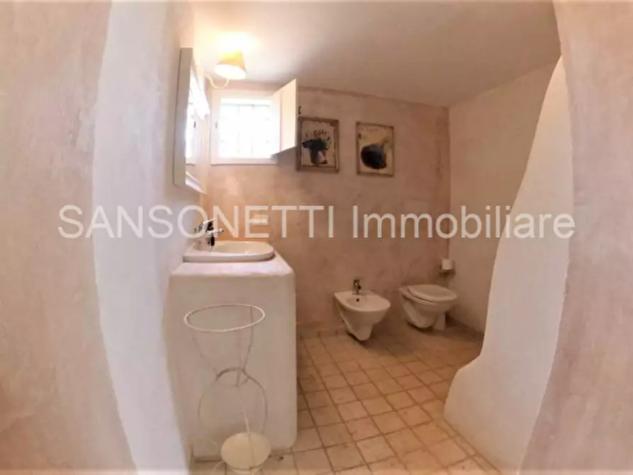 Immagine 42 di Rustico / casale in vendita  in Roger a Ceglie Messapico