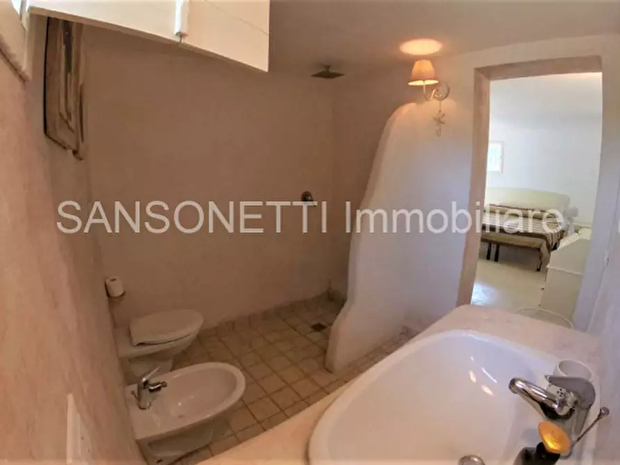 Immagine 43 di Rustico / casale in vendita  in Roger a Ceglie Messapico