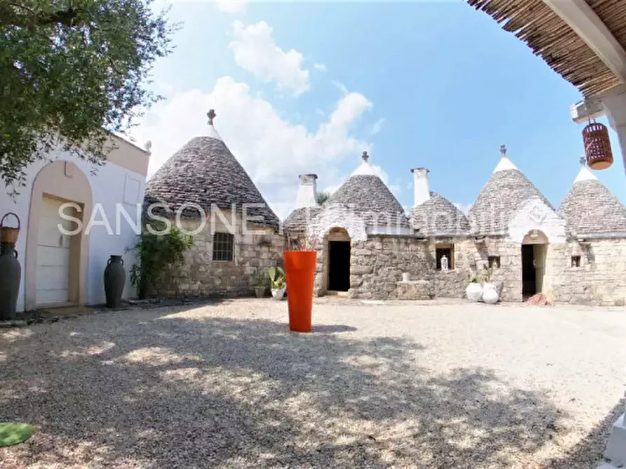 Immagine 45 di Rustico / casale in vendita  in Roger a Ceglie Messapico