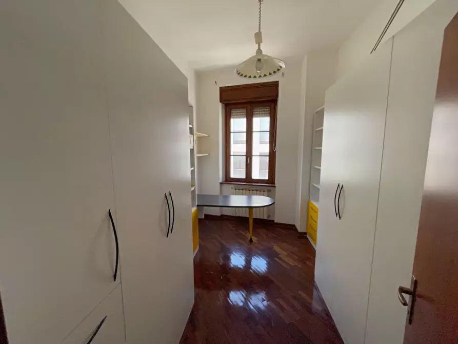 Immagine 15 di Appartamento in affitto  in via Martiri della Libertà 12 a Trieste