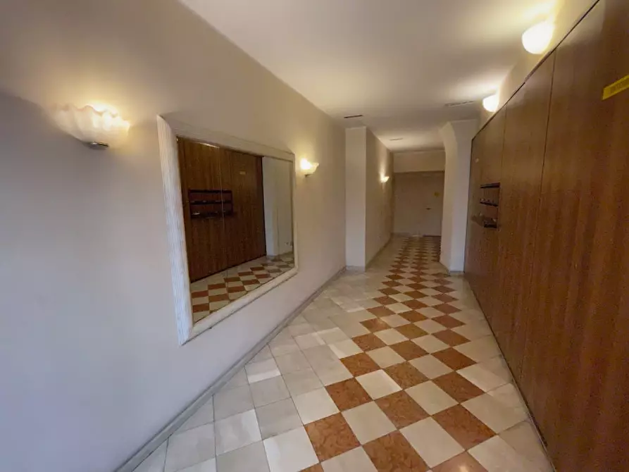 Immagine 30 di Appartamento in affitto  in via Martiri della Libertà 12 a Trieste