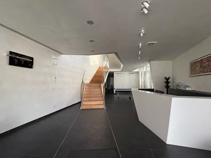 Immagine 2 di Capannone industriale in affitto  in VIALE DEL LAVORO a Mestrino