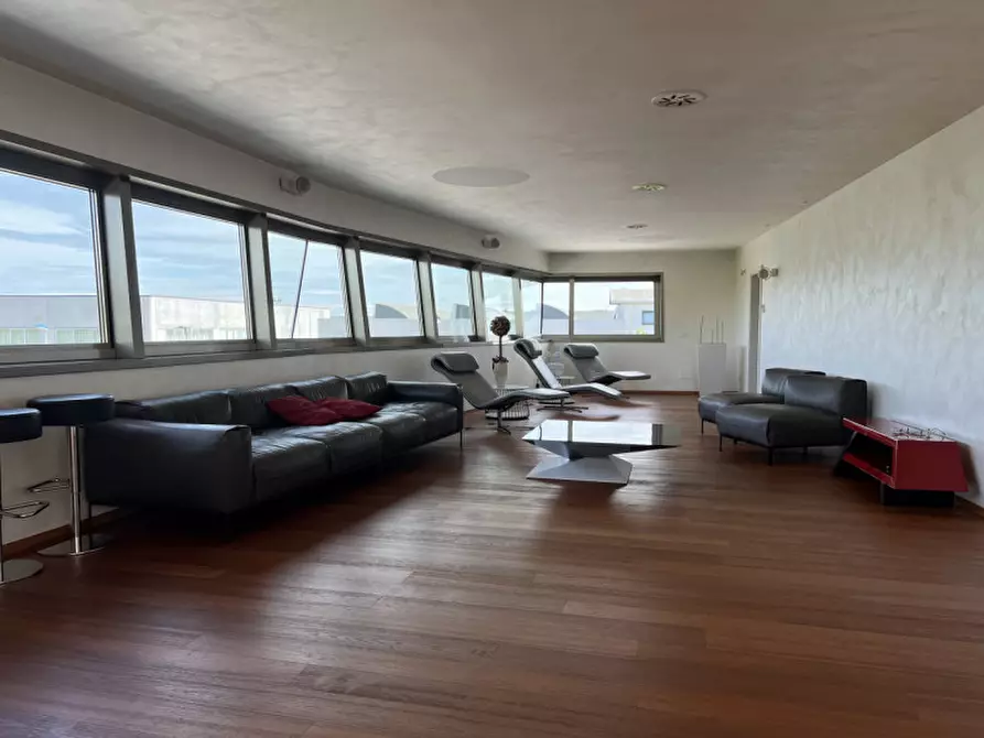 Immagine 6 di Capannone industriale in affitto  in VIALE DEL LAVORO a Mestrino