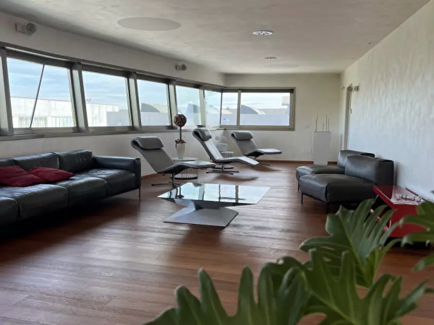 Immagine 12 di Capannone industriale in affitto  in VIALE DEL LAVORO a Mestrino