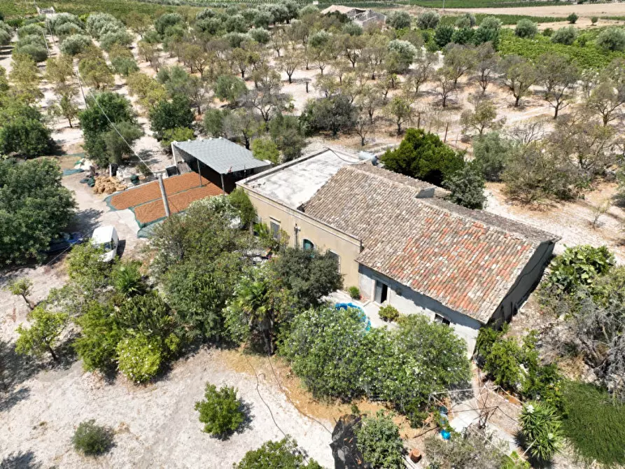Immagine 5 di Rustico / casale in vendita  in Contrada Bonivini a Noto