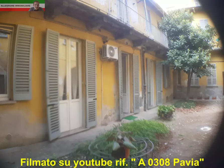 Immagine 19 di Appartamento in affitto  in via romagnosi a Pavia