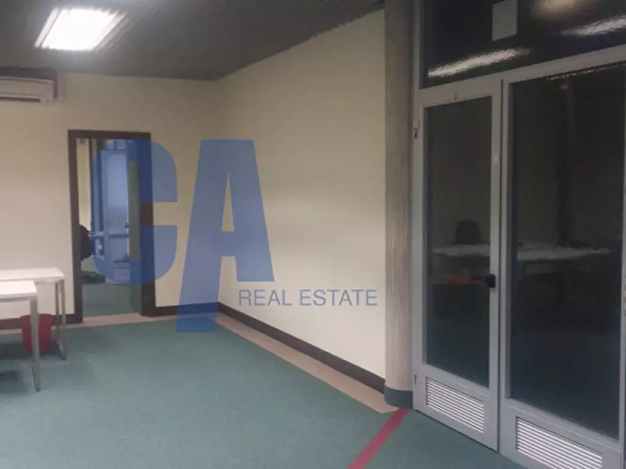 Immagine 22 di Palazzo in vendita  in VIA MARCONI G. a Segrate