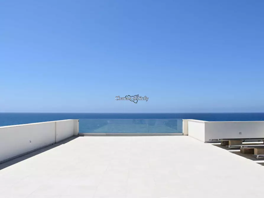 Immagine 35 di Villa in vendita  in Via del Mare a Scicli