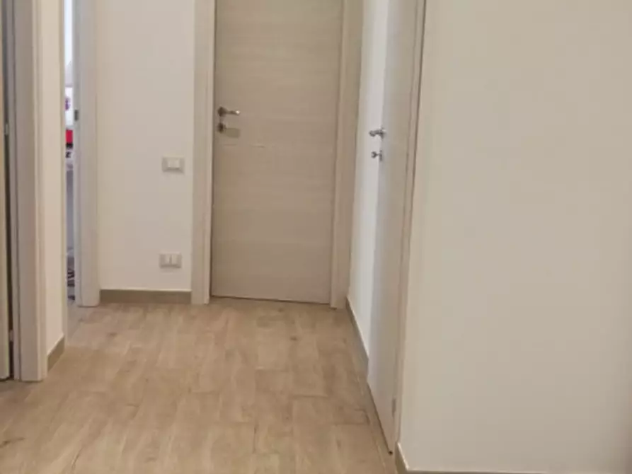 Immagine 1 di Appartamento in vendita  in via mameli a Rapallo