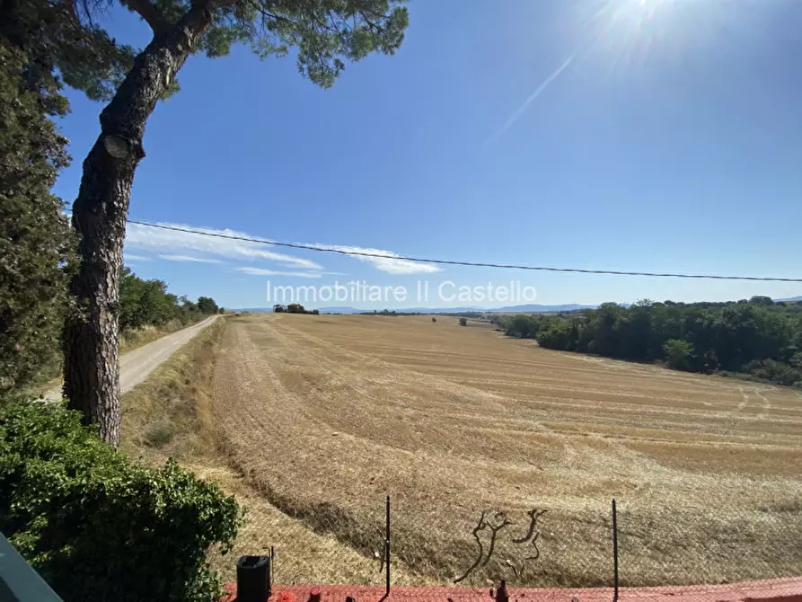 Immagine 12 di Appartamento in vendita  in località Fornace a Castiglione Del Lago