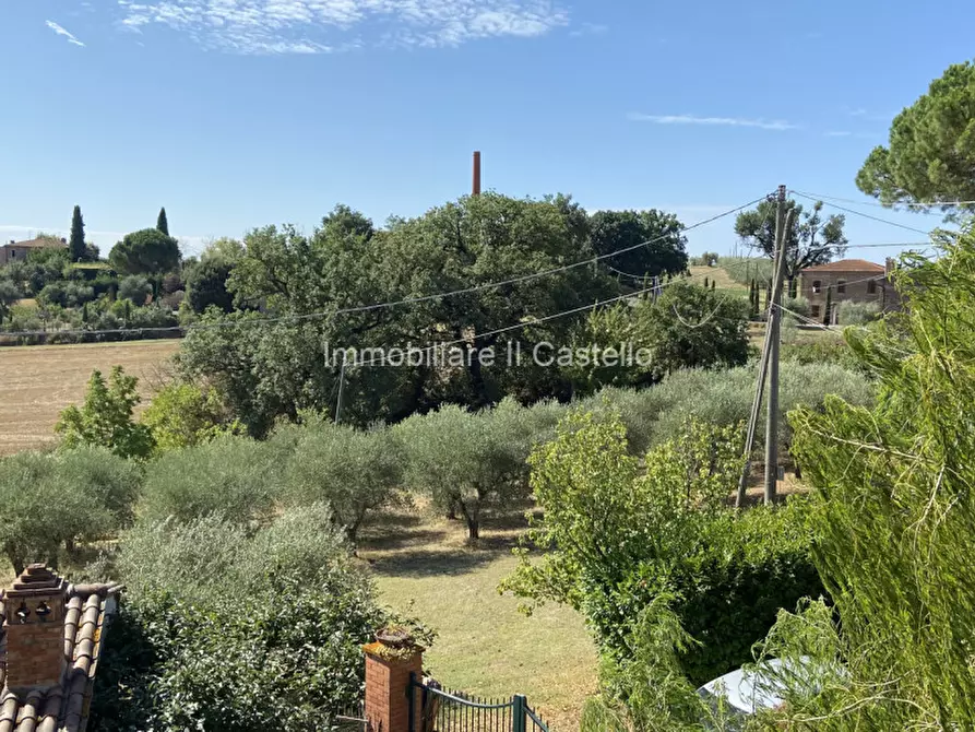 Immagine 15 di Appartamento in vendita  in località Fornace a Castiglione Del Lago