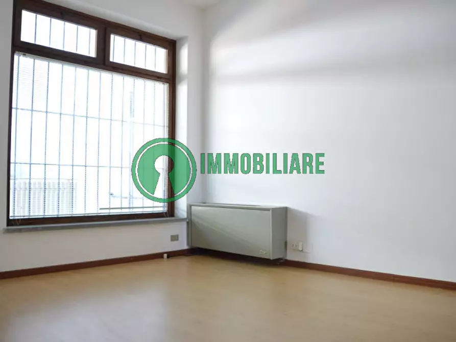 Immagine 4 di Attività commerciale in vendita  in Piazza Ellero 8 a Tricesimo