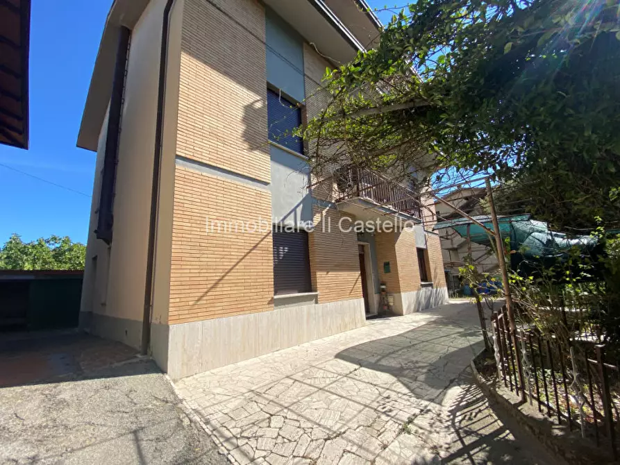 Immagine 2 di Casa indipendente in vendita  in Via Oslavia a Chiusi