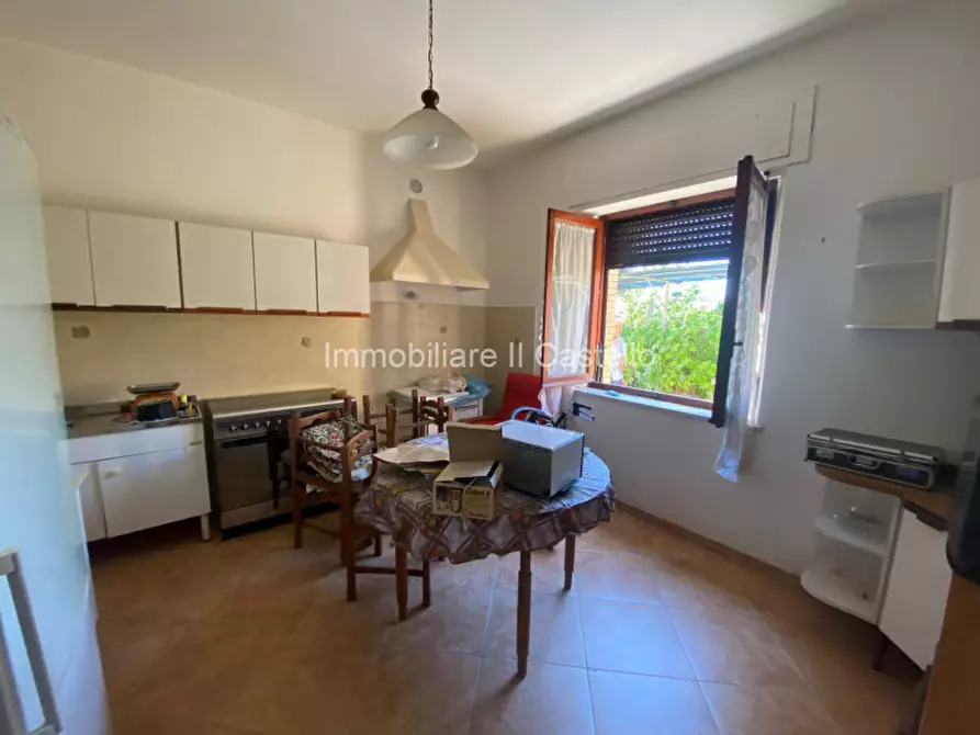 Immagine 4 di Casa indipendente in vendita  in Via Oslavia a Chiusi