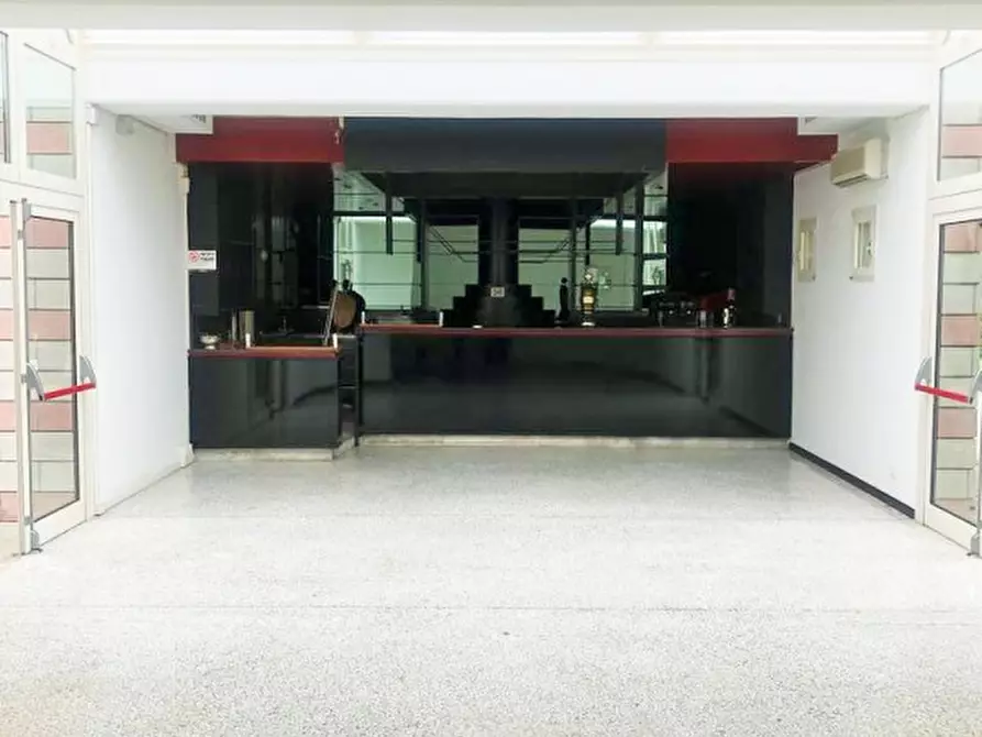 Immagine 5 di Ufficio in affitto  in via San Pio X 34/a a Castelfranco Veneto