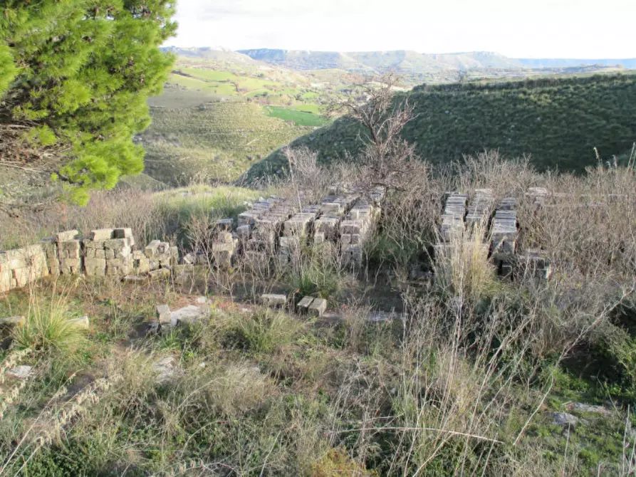 Immagine 18 di Casa indipendente in vendita  in Contrada Puzzo a Ragusa