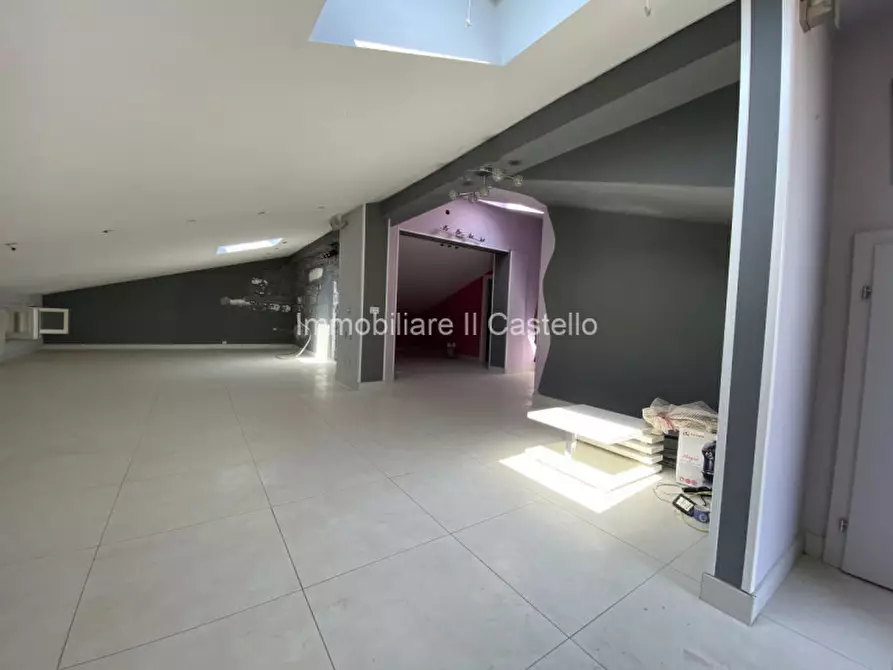 Immagine 21 di Casa indipendente in vendita  in via dei Partigiani a Castiglione Del Lago