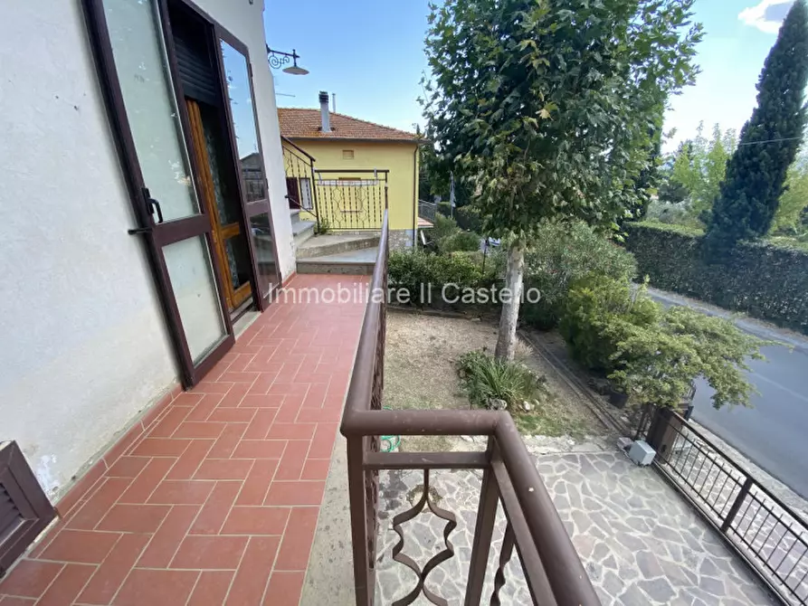 Immagine 27 di Casa indipendente in vendita  in via dei Partigiani a Castiglione Del Lago