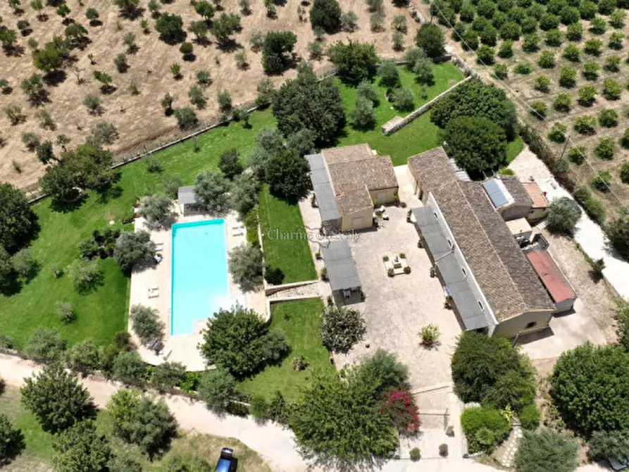 Immagine 7 di Villa in vendita  in Strada Provinciale Favarotta Ritillini a Noto