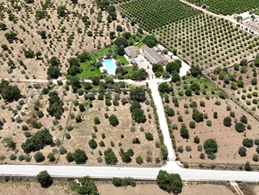 Immagine 8 di Villa in vendita  in Strada Provinciale Favarotta Ritillini a Noto
