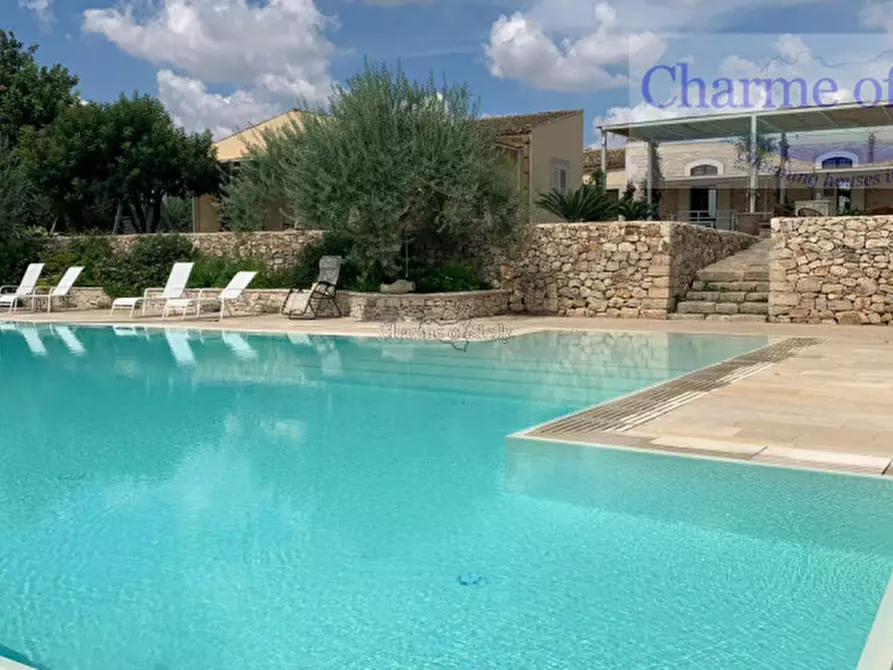 Immagine 20 di Villa in vendita  in Strada Provinciale Favarotta Ritillini a Noto