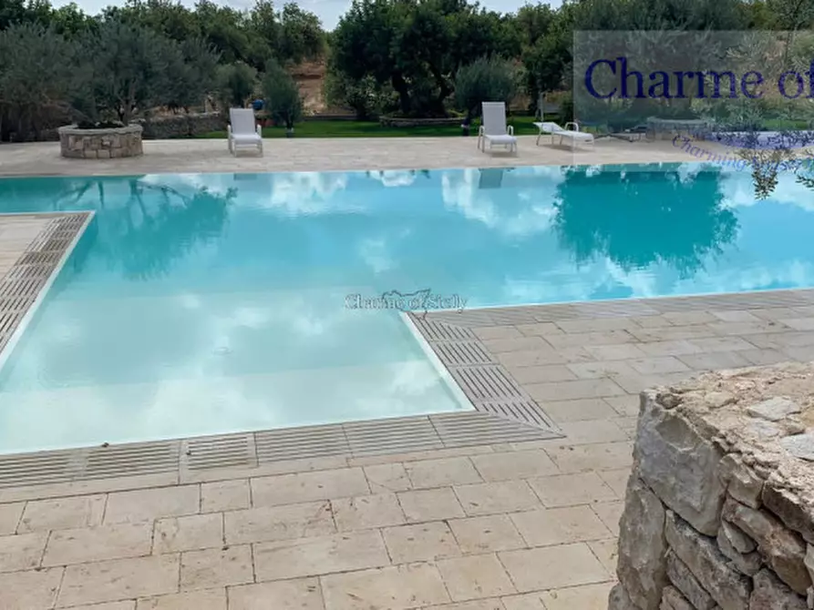 Immagine 29 di Villa in vendita  in Strada Provinciale Favarotta Ritillini a Noto