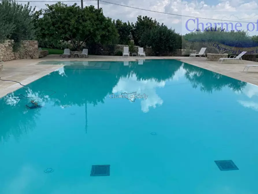 Immagine 30 di Villa in vendita  in Strada Provinciale Favarotta Ritillini a Noto