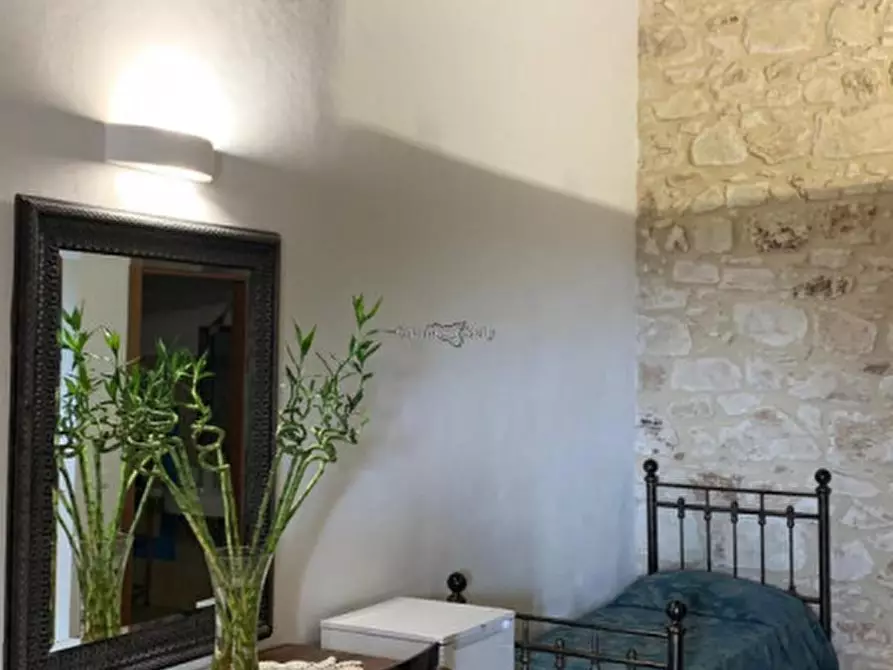 Immagine 42 di Villa in vendita  in Strada Provinciale Favarotta Ritillini a Noto