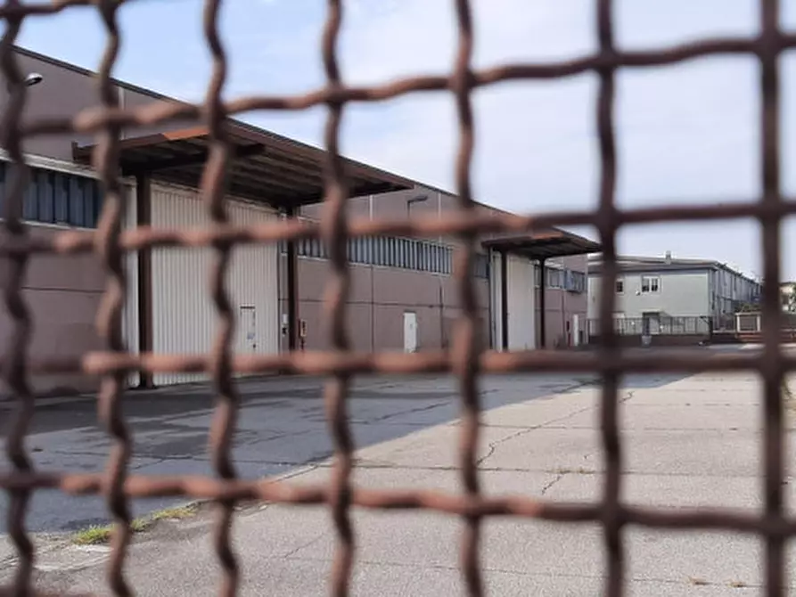 Immagine 3 di Magazzino in affitto  in VIA MONFERRATO a San Giuliano Milanese