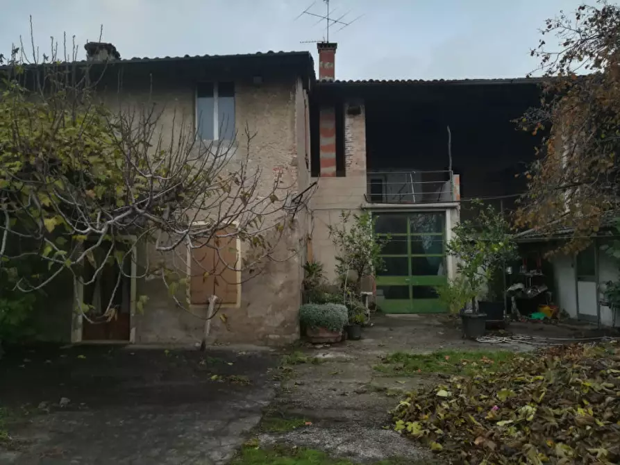 Immagine 1 di Rustico / casale in vendita  in via campagna a Lonato del Garda