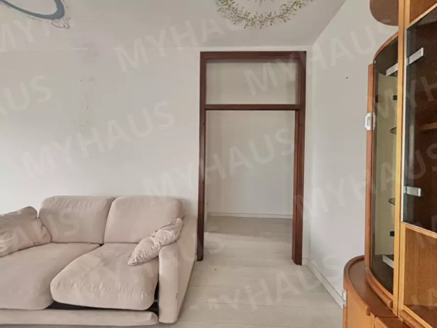 Immagine 12 di Appartamento in vendita  in Viale Giovanni Battista Ramusio 8 a Rimini