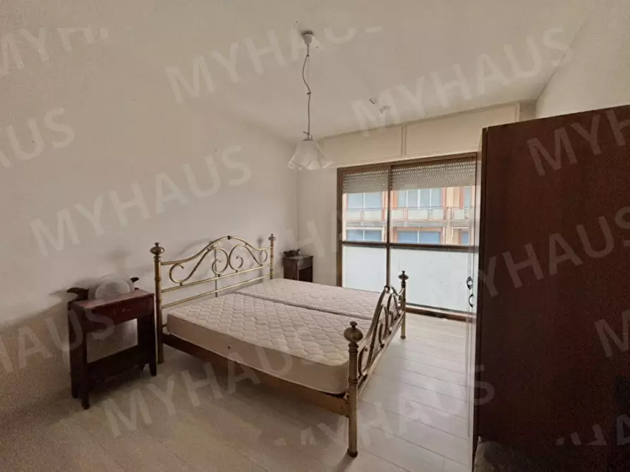 Immagine 26 di Appartamento in vendita  in Viale Giovanni Battista Ramusio 8 a Rimini