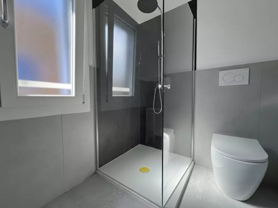 Immagine 14 di Appartamento in vendita  in Fondamenta Lungolaguna a Chioggia