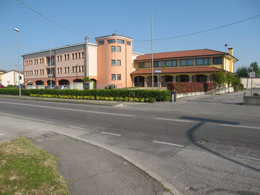 Immagine 2 di Ufficio in affitto  in via Euganea n° 151/E a Selvazzano Dentro