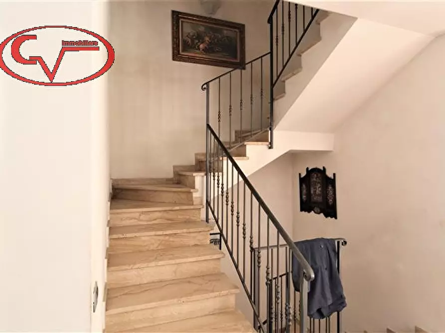 Immagine 12 di Villetta a schiera in vendita  in via meucci a Loro Ciuffenna