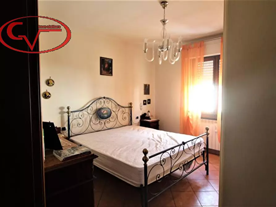 Immagine 16 di Villetta a schiera in vendita  in via meucci a Loro Ciuffenna