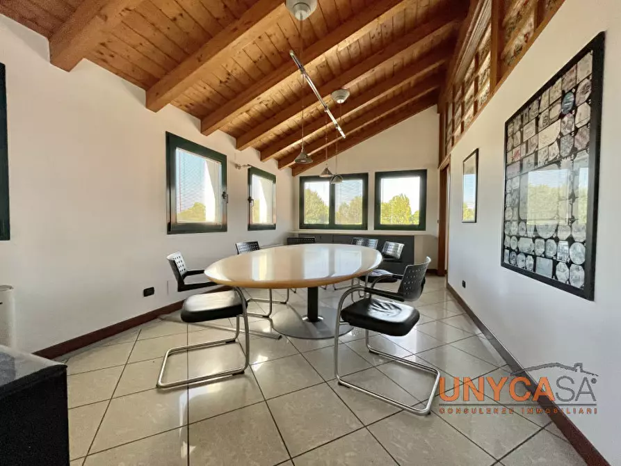 Immagine 5 di Ufficio in affitto  in Via Chiesanuova a Padova