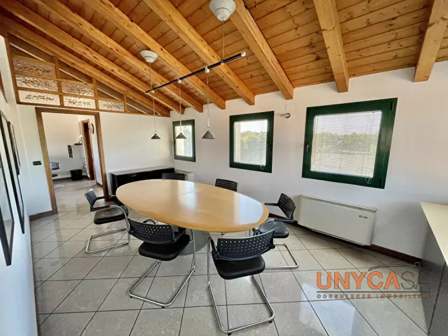 Immagine 7 di Ufficio in affitto  in Via Chiesanuova a Padova