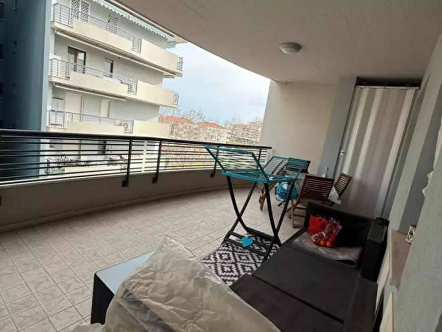 Immagine 11 di Appartamento in vendita  in via Lussemburgo a Montesilvano