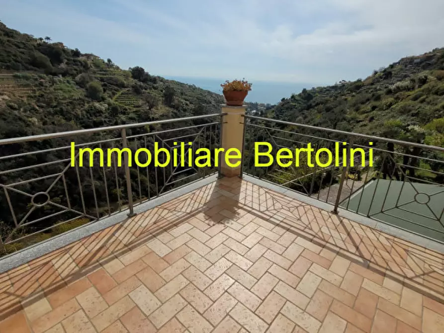 Immagine 9 di Villa in vendita  in via degli inglesi a Bordighera