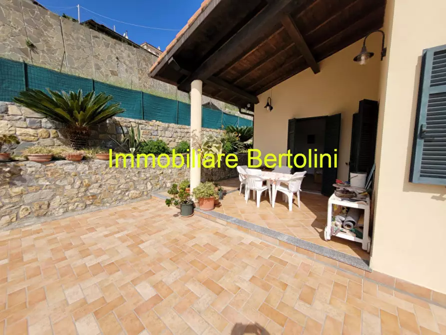 Immagine 28 di Villa in vendita  in via degli inglesi a Bordighera