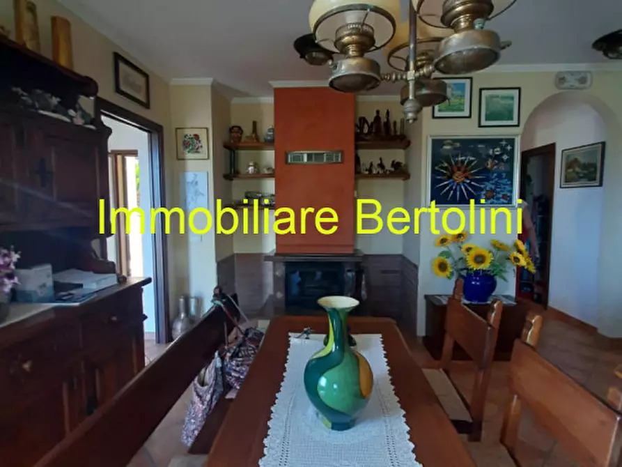 Immagine 49 di Villa in vendita  in via degli inglesi a Bordighera