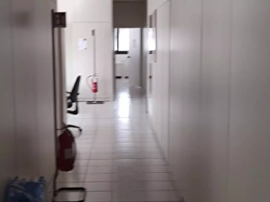 Immagine 23 di Ufficio in affitto  in VIA BURONA a Vimodrone