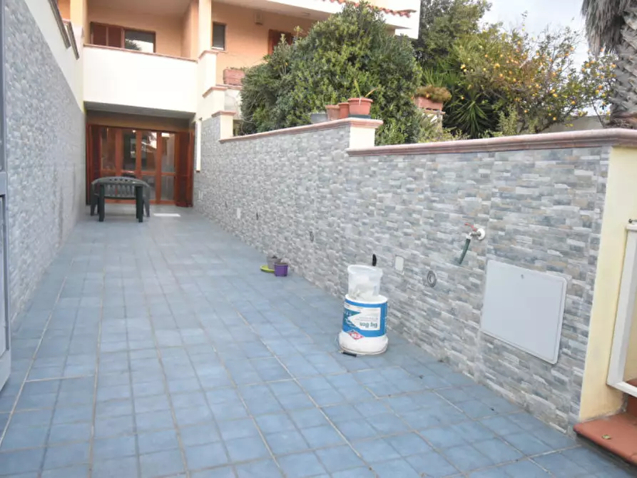Immagine 4 di Villa in vendita  a Quartu Sant'elena