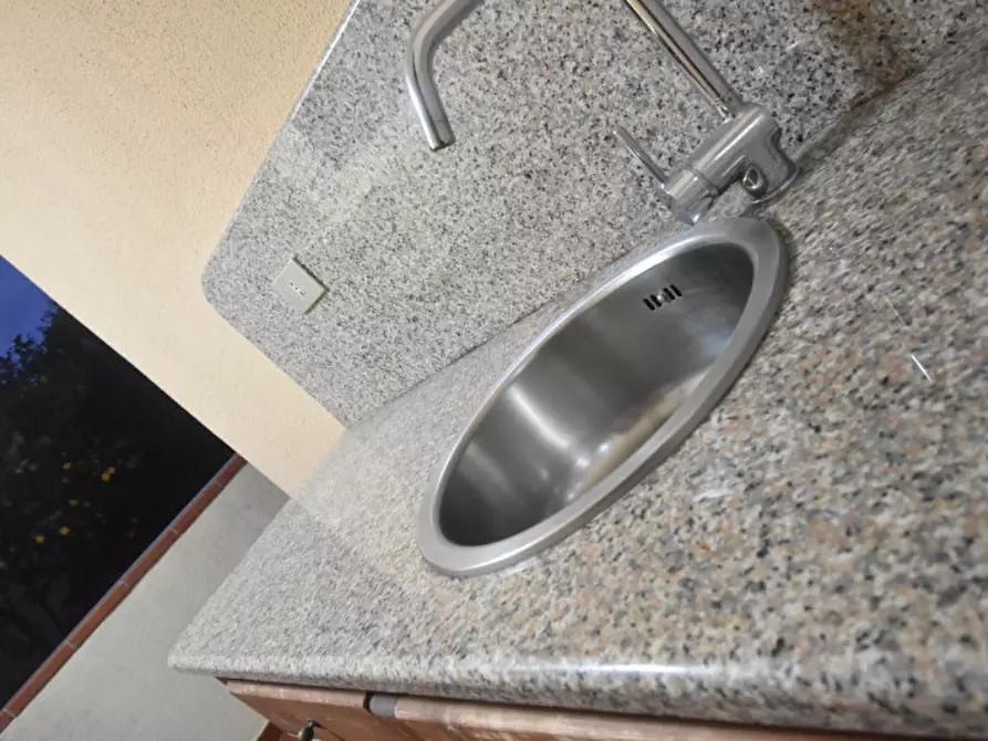 Immagine 38 di Villa in vendita  a Quartu Sant'elena