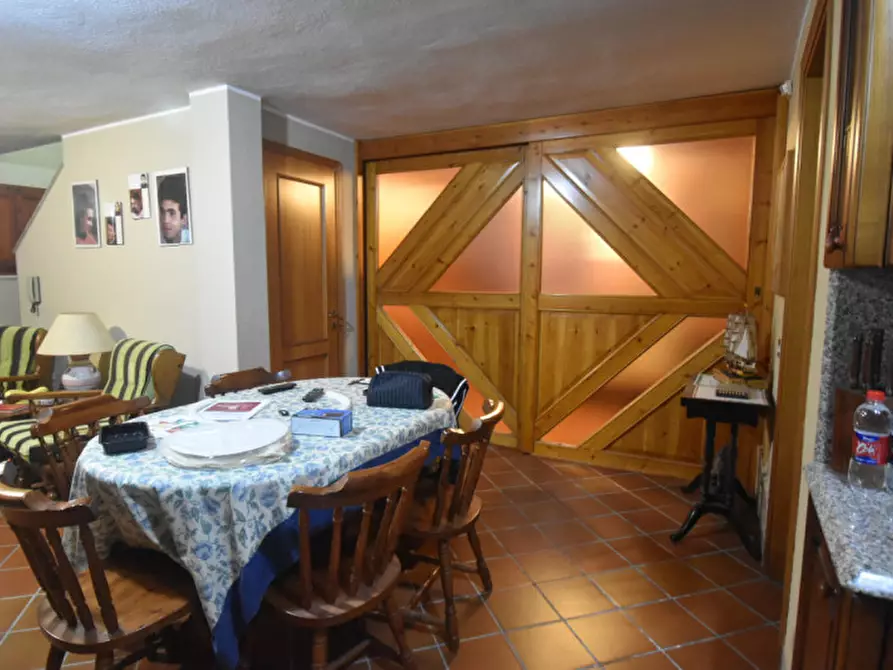 Immagine 50 di Villa in vendita  a Quartu Sant'elena